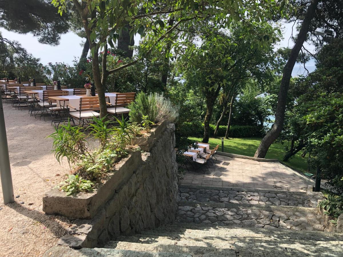 La Villa - Beach House & Rooms Crikvenica Exterior photo